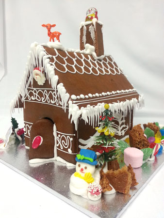 Gingerbread House (2)